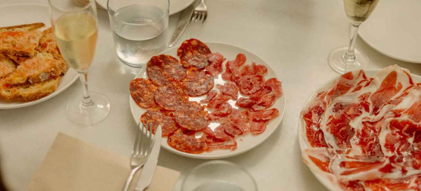 Time Out Market Barcelona: Tapas Tour and Market Visit