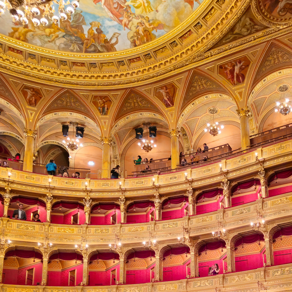 Budapest Opera House Guided Tour with Live Mini Concert