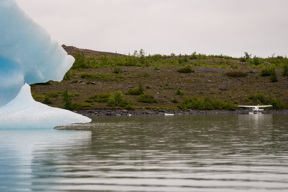 Backcountry Glacier and Iceberg Paddle