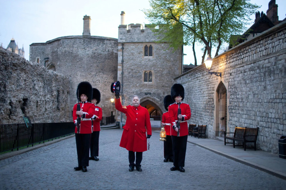 VIP Tower of London: After Hours Tour & Ceremony of The Keys