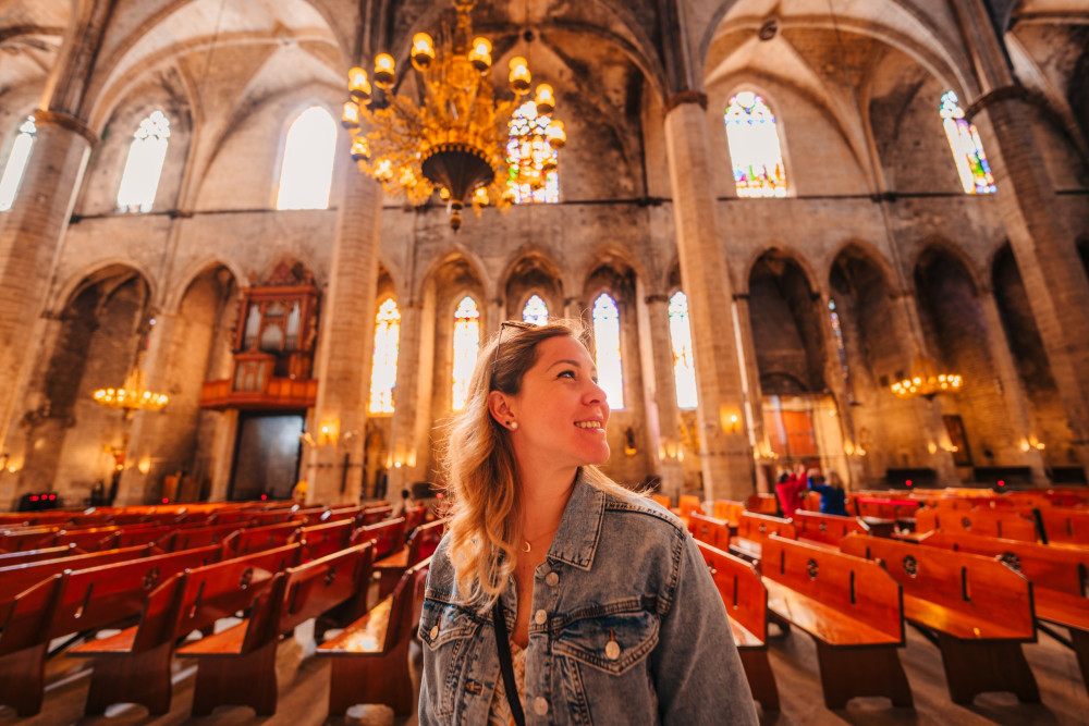 Gaudí’s Masterpieces Premium Small-Group Tour