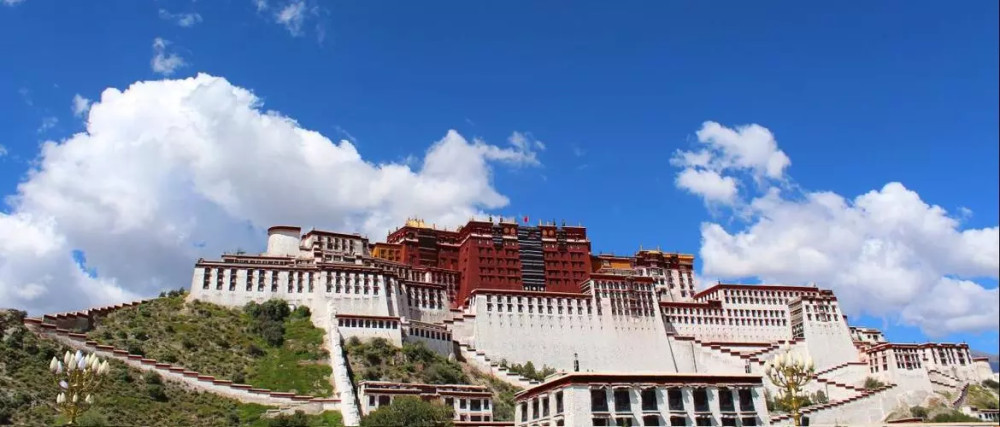 4 Days Lhasa City Essential Group Tour
