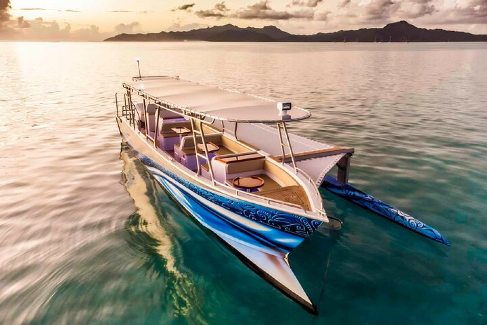 The Private Sunset Champagne Cruise