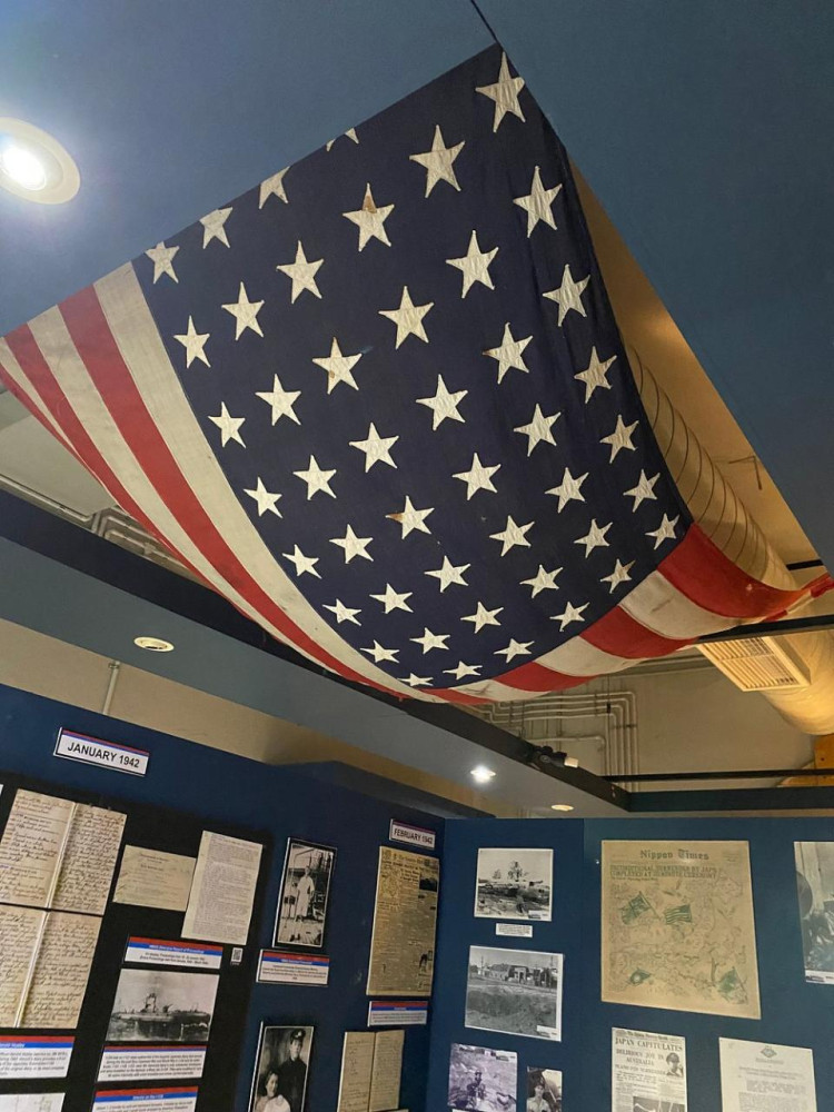 The American Story: WWII Sightseeing & Gourmet Meal