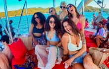 Chica Locca Tours8