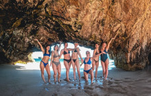 Chica Locca Tours34