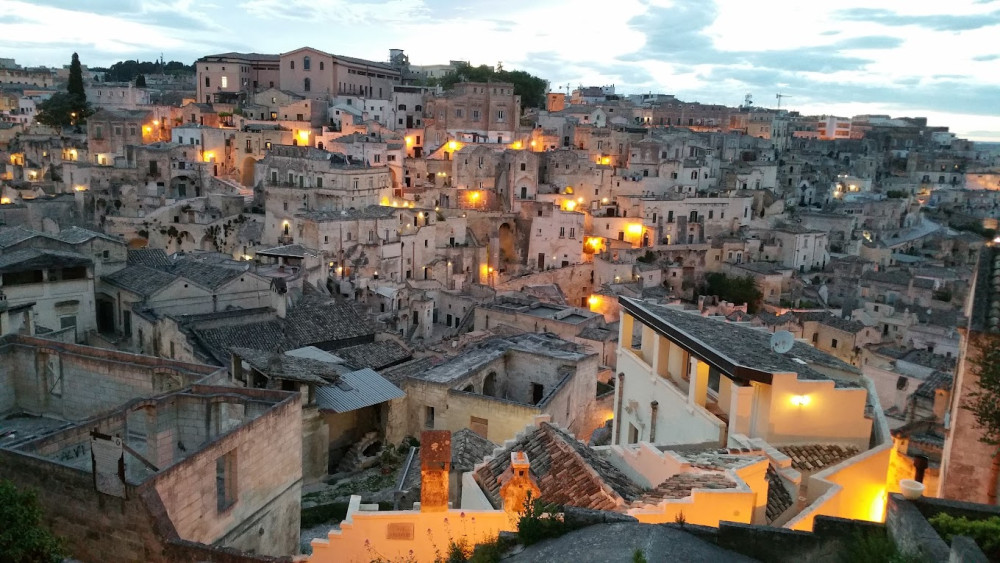 Small Group Matera Wine Tasting Experience With Food Pairing