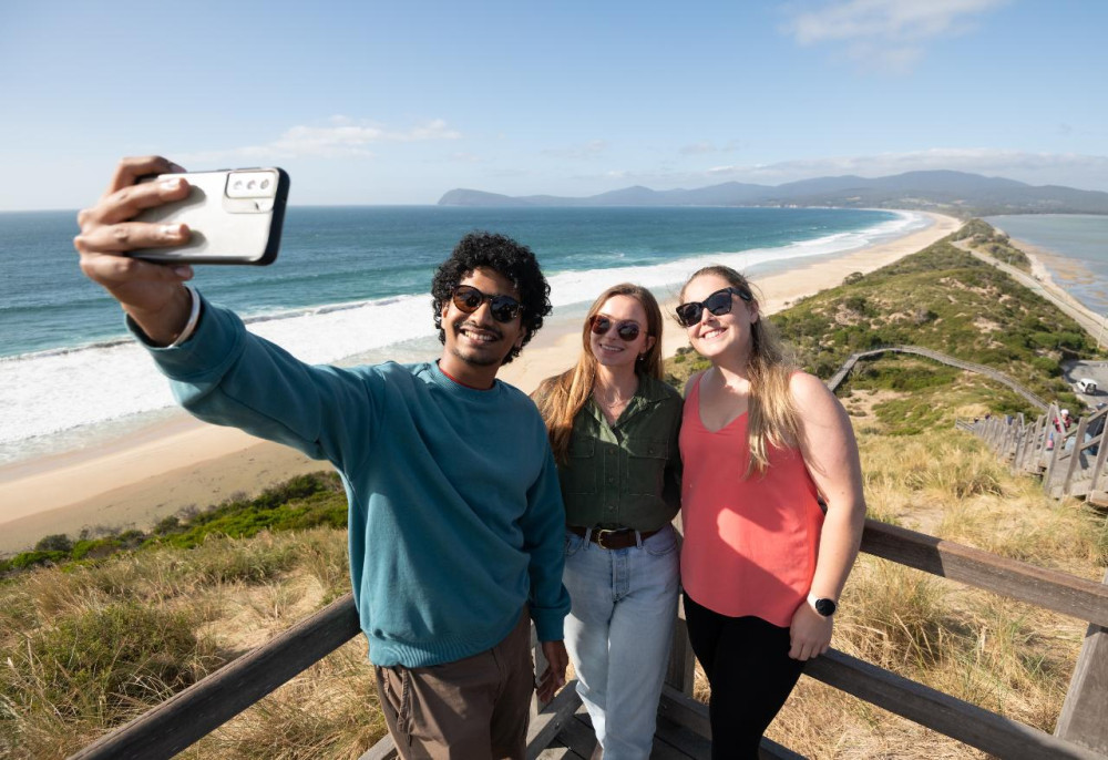 Bruny Island Day Tour