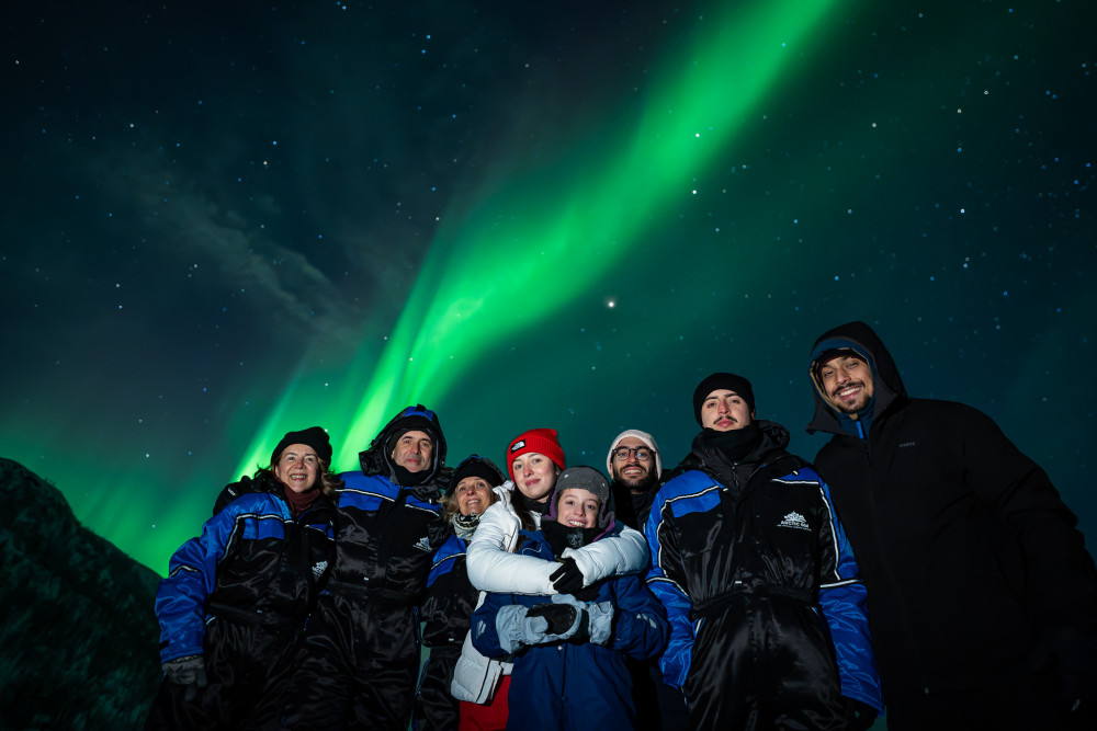 Tromsø: Guaranteed Northern Lights Expedition with Photographer