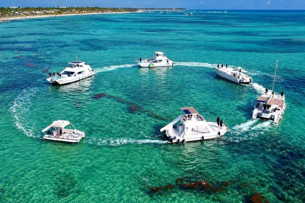 Private Punta Cana Boat Cruise With Snorkeling & Open Bar Party