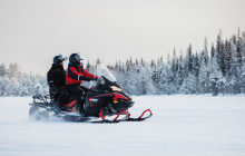 Arctic Circle Snowmobile Park Levi2