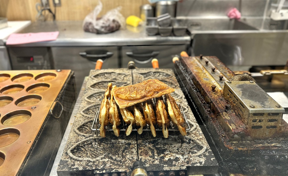 Small Group Best of Shibuya Food Tour - English