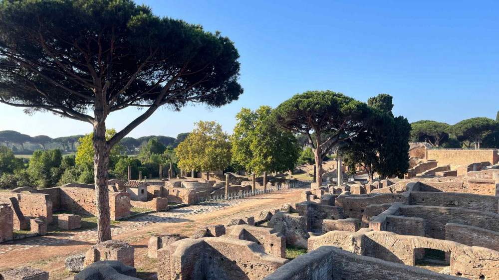 Ostia Tour: A Day Trip from Rome