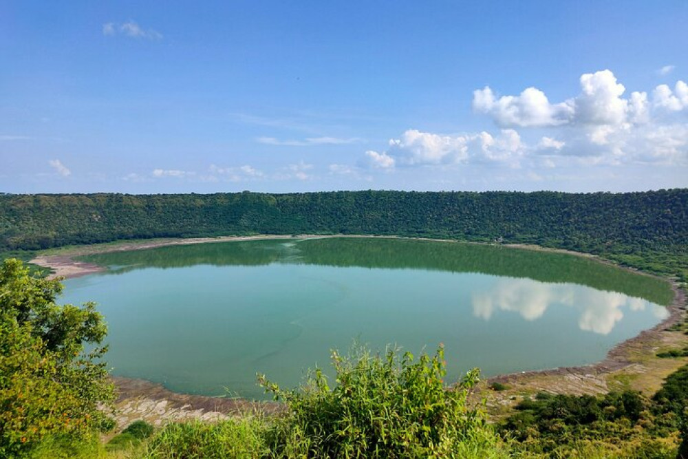 Lonar Lake Expedition: Exploring a Unique Meteorite Crater Lake