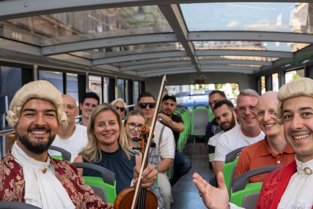 Mozart on Tour: Sightseeing Bus Tour with Live Mozart Classical Music