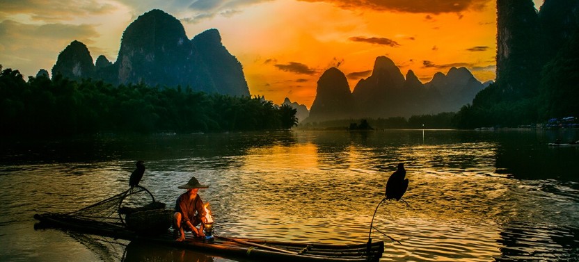Guilin Private Highlight Day Tour: Li River Cruise and Yangshuo West Street
