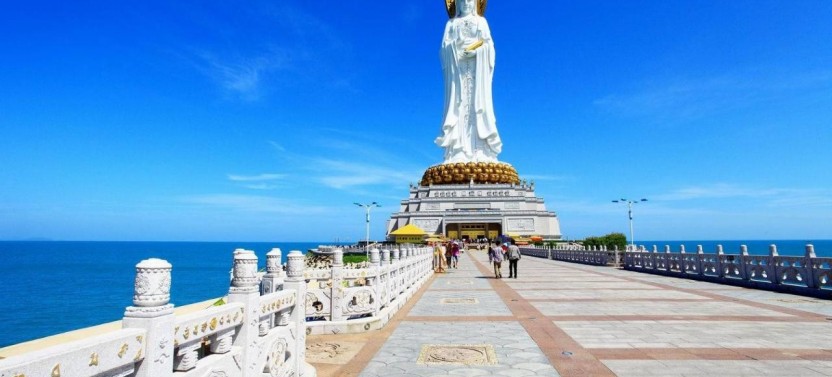 Private Half Day Tour of Nanshan Buddhism Culture Park