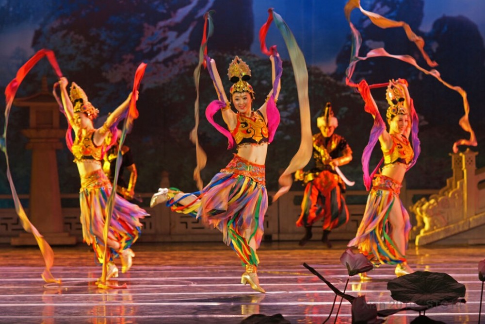 Hassle Free Xian Tang Dynasty Show and Dumpling Dinner Tour