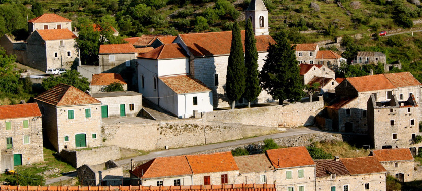 Small Group Hidden Gems of Hvar Tour