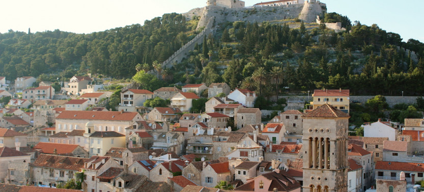 Gorgeous Hvar Town Tour with Wine Tasting and Lunch