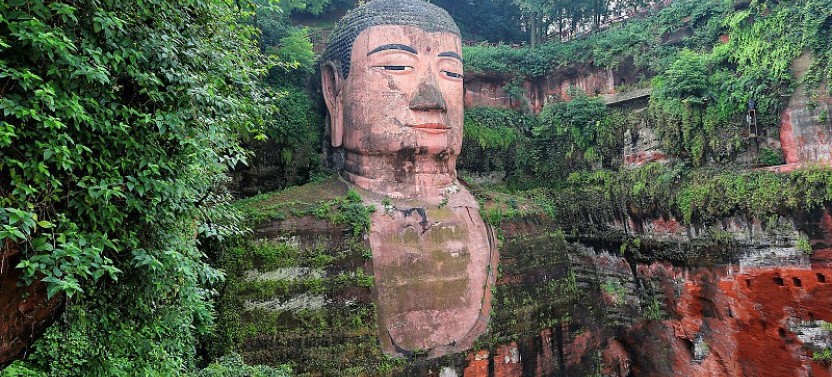 Chengdu Private Tour of Leshan Giant Buddha & Lingyun Temple