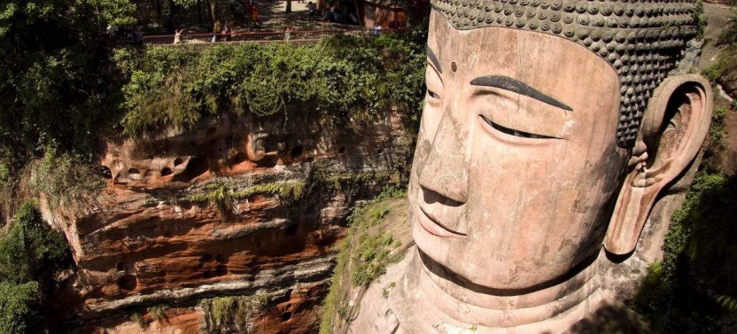 Chengdu Private Tour of Leshan Giant Buddha & Lingyun Temple
