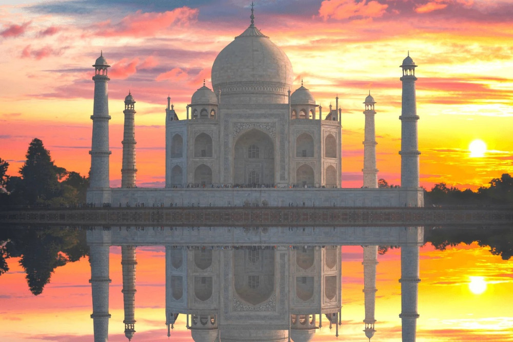 8 Day Golden Triangle Private Tour With Amritsar