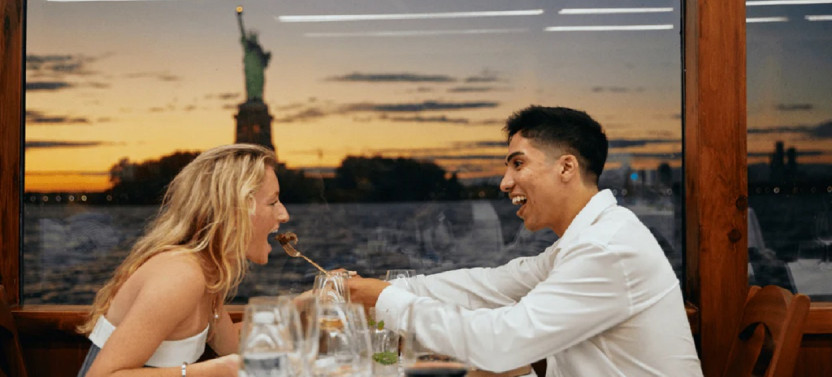 NYC Gourmet Dinner Cruise with Live Music