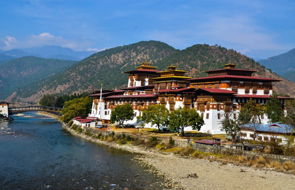 9 Day Nepal Bhutan Tour