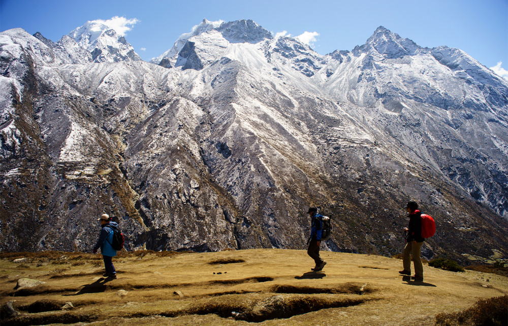 11 Day Gokyo Lakes Heli Trek