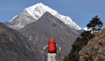 A picture of 15 Day Everest Gokyo Lakes Trek