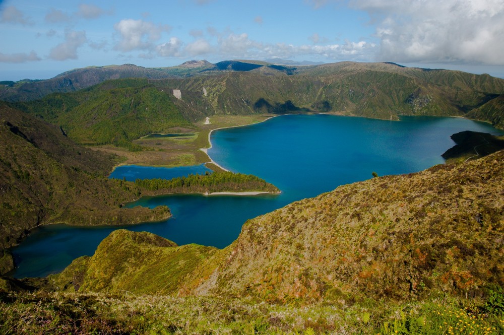 Half Day Jeep Tour to Lagoa Do Fogo