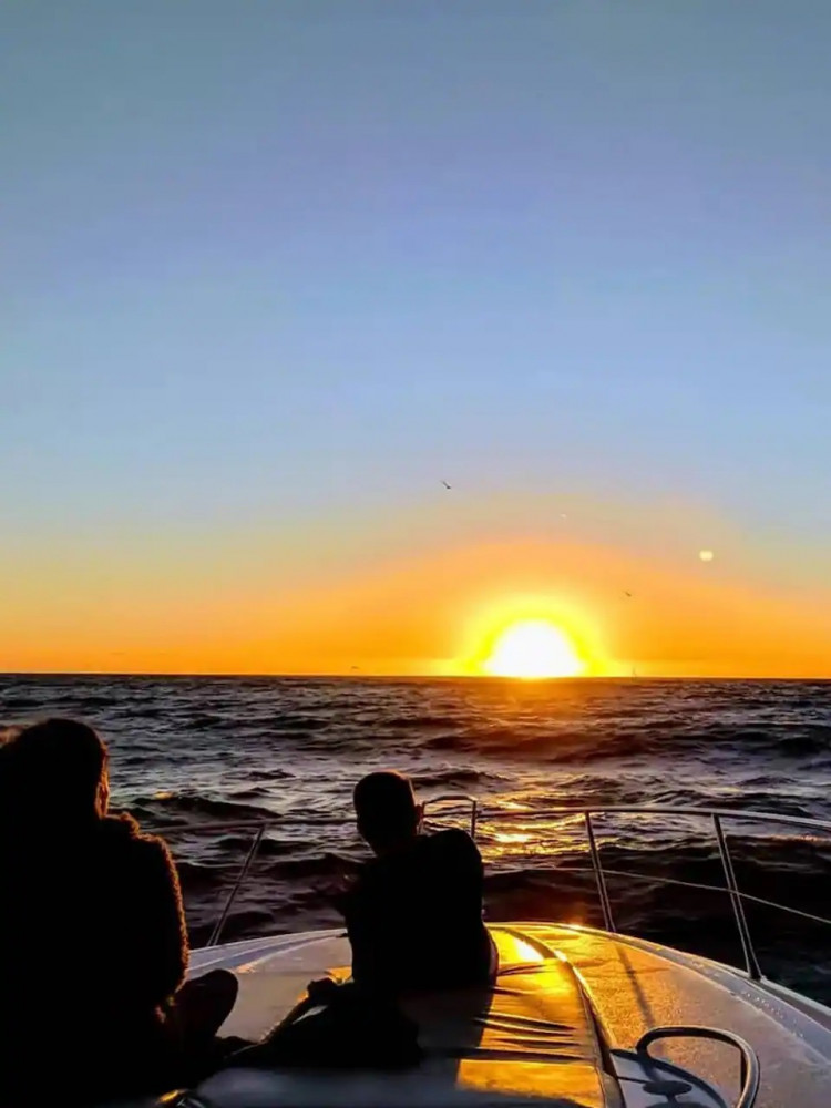 Sunset Boat Cruise Experience