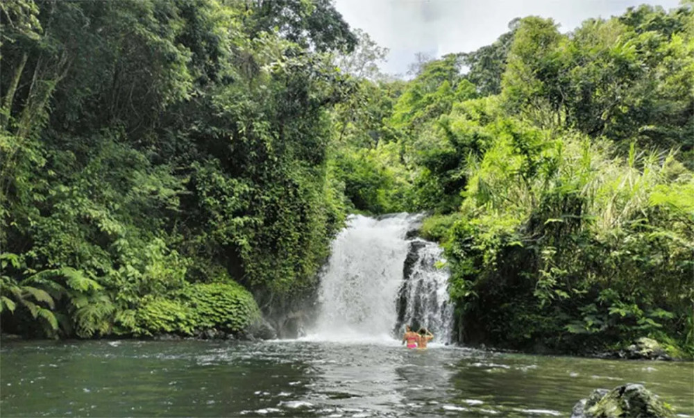 Waterfall Trekking 3 Waterfalls Tour