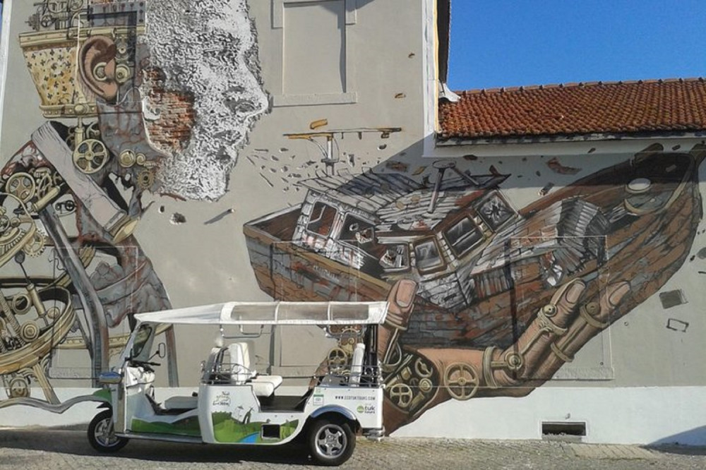 Boost Lisboa Go West Belém - Eco Tuk Tuk Tour