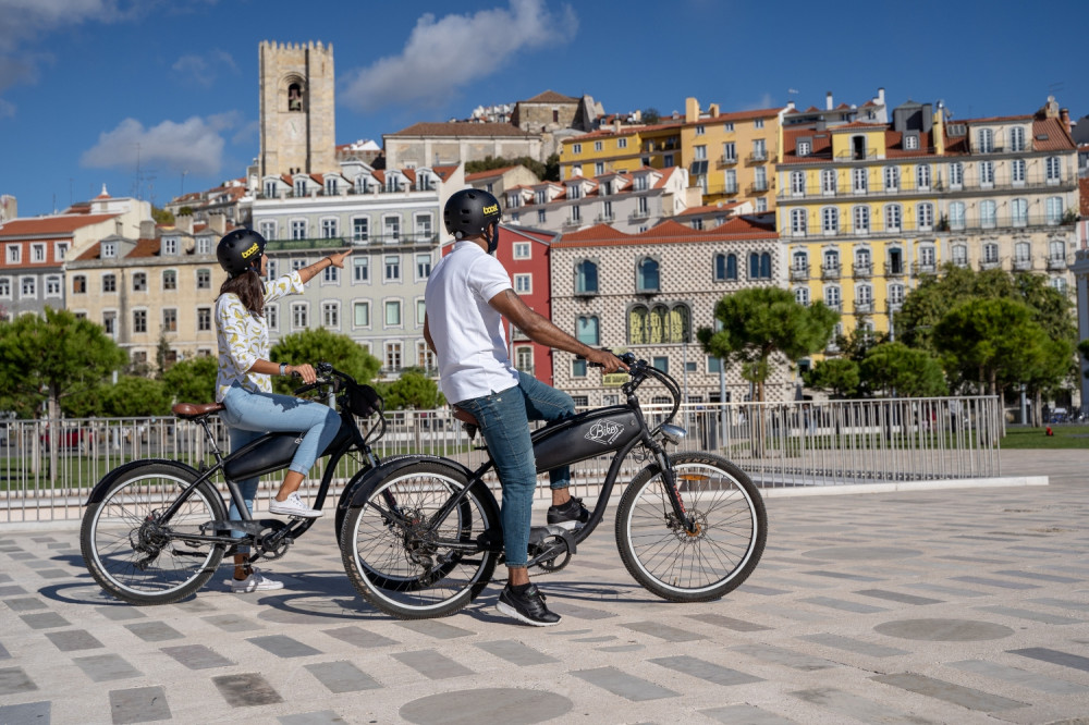 Private: Up The Hills of Alfama E-Bike Tour