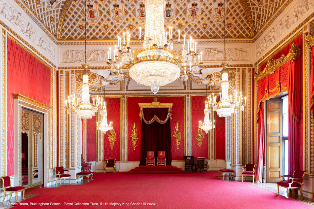 Buckingham Palace State Rooms & Royal London Walking Tour