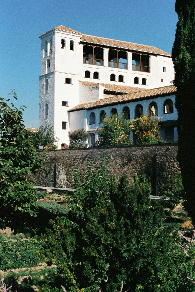 Nhue Concierge S.L.