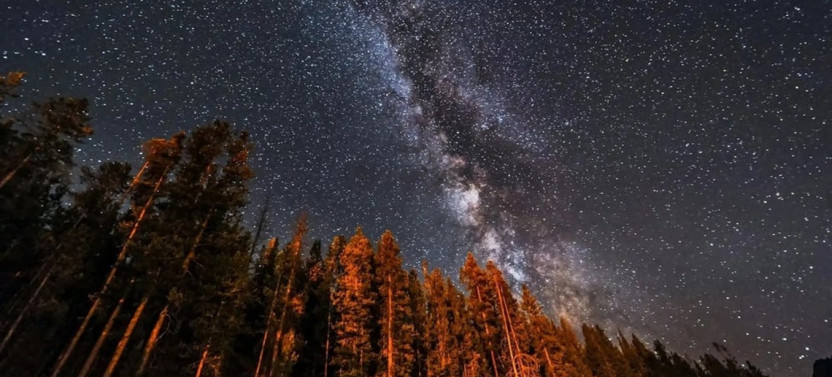 4-Day Yellowstone Sky Rim Backpacking Adventure with Hot Springs