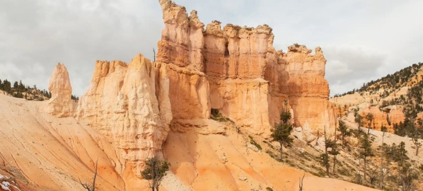 Private Full-Day Escalante Hiking Tour with Expert Naturalist Guide