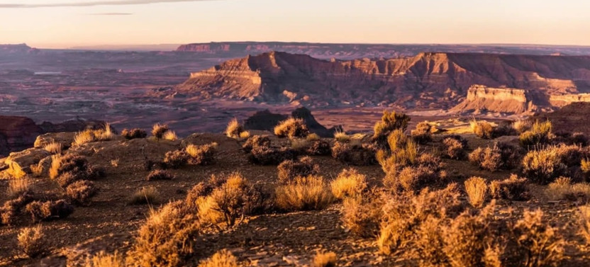 Private Full-Day Escalante Hiking Tour with Expert Naturalist Guide