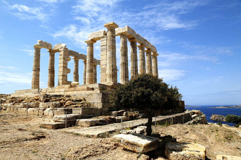 Private Athens Highlights and Cape Sounion Tour with Temple of Poseidon