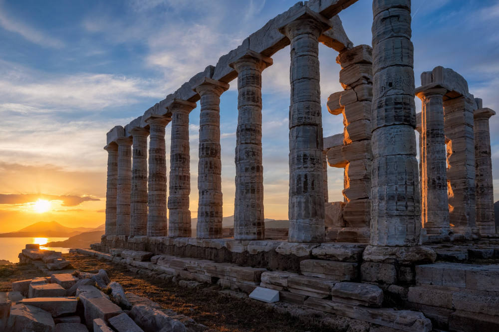 Sunset Tour to Cape Sounion & Temple of Poseidon with Lake Stop