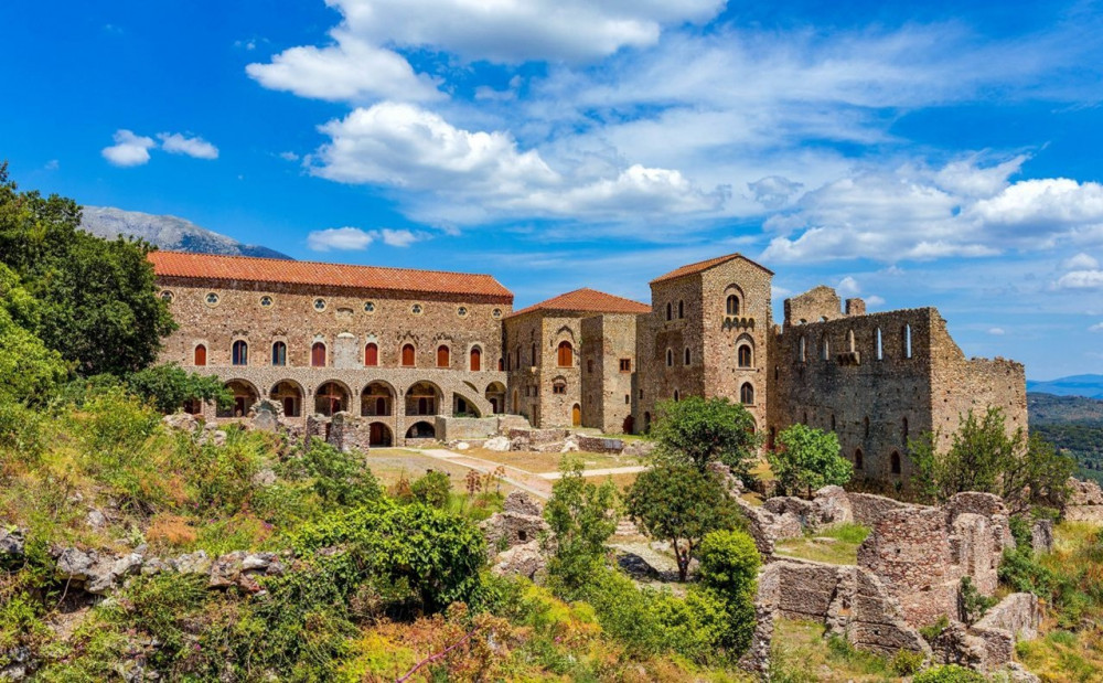 2-Day Private Argolis and Mystras Tour with Sparta and Nafplion