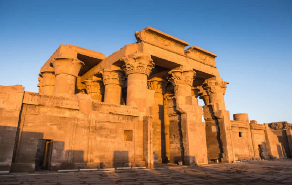 Tour to Kom Ombo and Edfu Temples from Esan