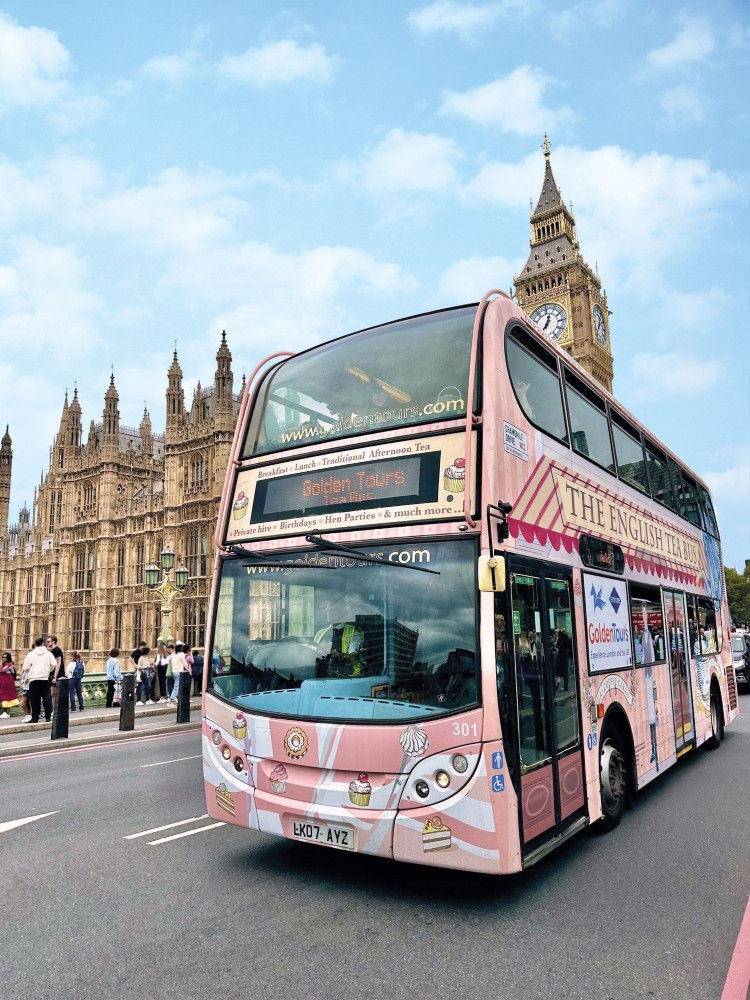 London Afternoon Tea Bus (Taylor's Version)