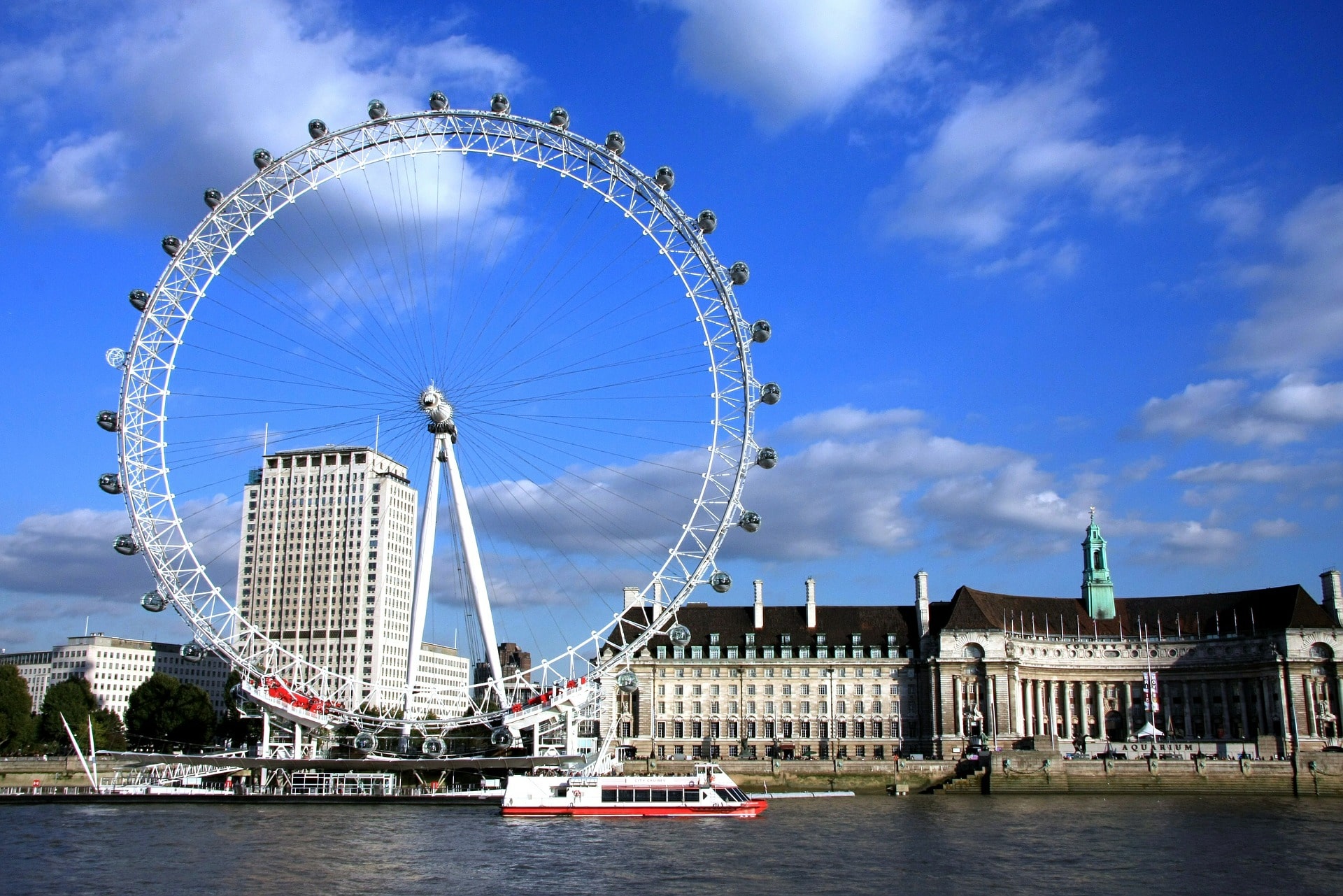 The majestic London Eye is a great place to visit in London